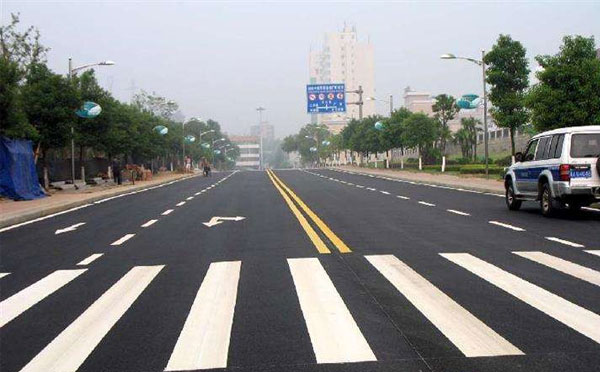 卓尼标线涂料在卓尼环氧地坪项目中的选择与应用